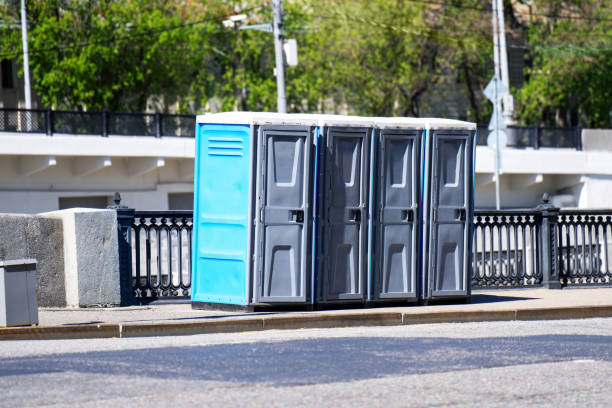 Best Temporary restroom rental  in Genoa City, WI